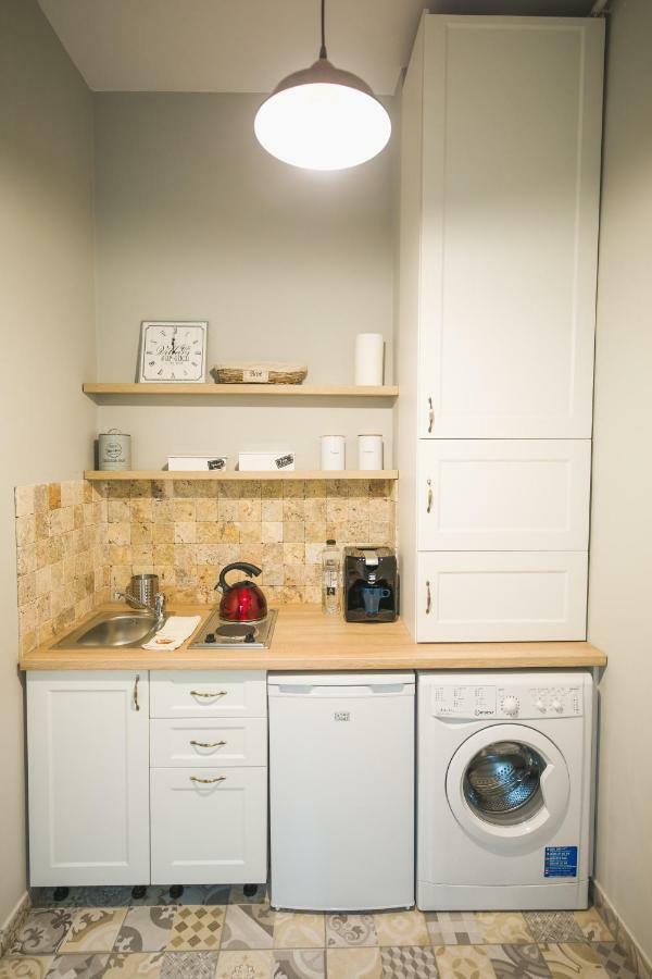 Chic Apartment In Historical City Center Timişoara Exterior foto